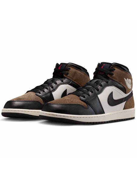 Buy Air Jordan.1 Mid Black Palomino trainers | 24Segons