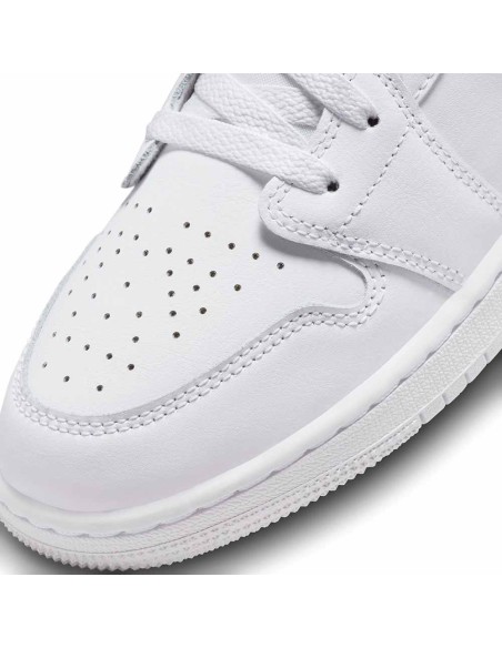 Acquista le scarpe Junior Air Jordan 1 Low Triple White | 24SEgons