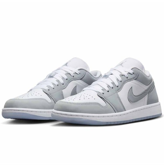 Acquista le sneakers Air Jordan 1 Low Wolf Grey da donna | 24Segons