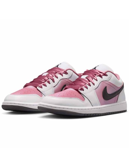 Comprar Sabatilles Dona Air Jordan 1 Low SE White Desert Berry Black | 24Segons