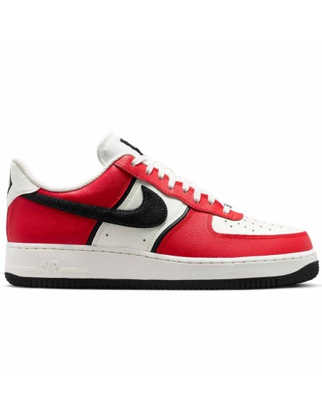 Achetez les baskets Nike Air Force 1 Low '07 LV8 University Red Sail Black | 24Segons