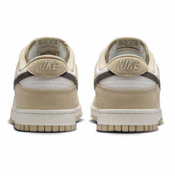 Acquista le sneakers Nike Dunk Low Desert Khaki | 24Segons