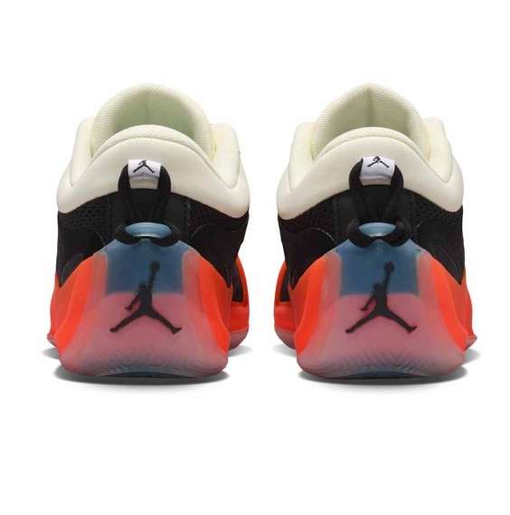 Achetez les baskets Jordan Heir Series 2 Birds of Paradise | 24Segons