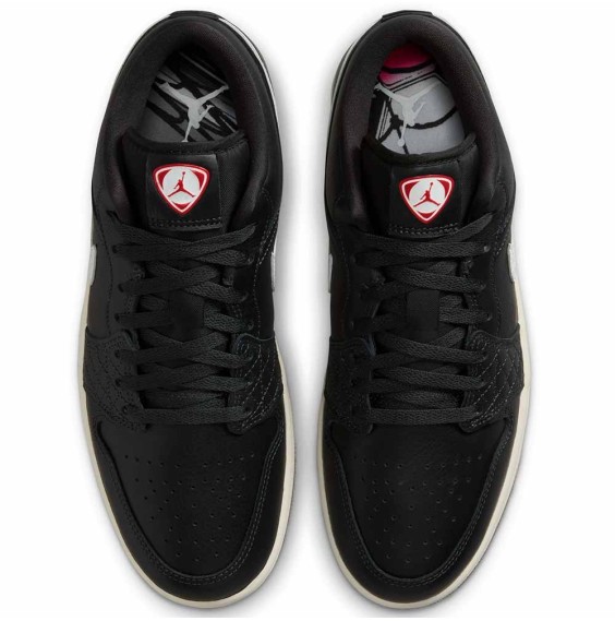 Air Jordan 1 Low SE Off Noir Sail