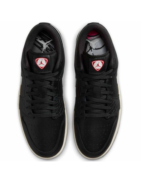 Air Jordan 1 Low SE Off Noir Sail