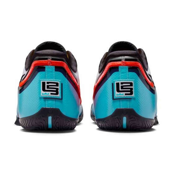 Acquista le sneakers LeBron XXIII Stewie | 24Segons