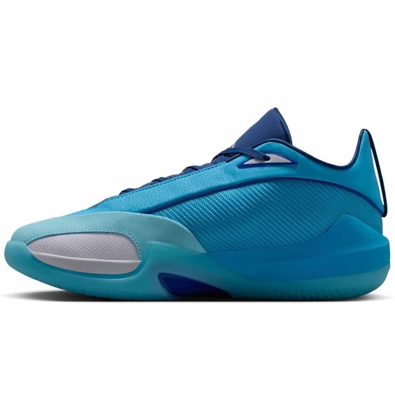 Comprar Sabatilles Jordan Triangle Baltic Blue | 24Segons