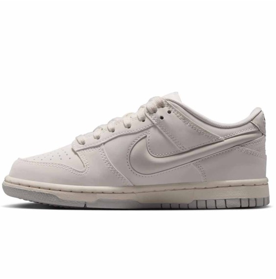 Acquista le scarpe Nike Dunk Low Junior Sail Light Bone | 24Segons