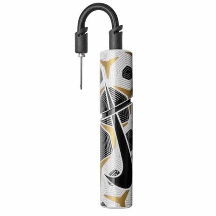 Acquista le Nike Essential Pump  Black White | 24segons.