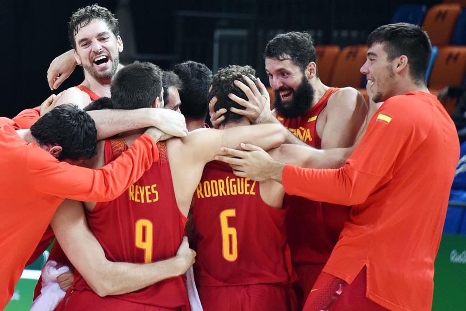 14095869_602670559911428_4606895058249954688_n