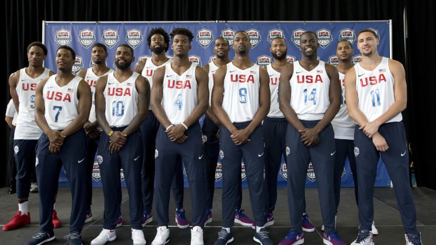The U.S. men's Olympic basketball team poses for a photo during a news conference, Monday, June 27, 2016, in New York. (AP Photo/Mary Altaffer)