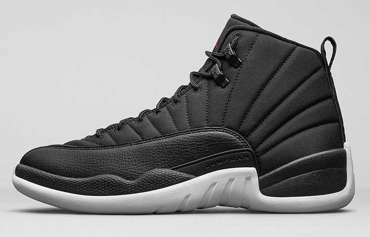 Nike Air Jordan 12 "Black un nuevo material para una zapatilla eterna | 24 Segons