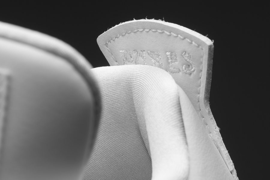 Air-Jordan-4-Pure-Money-2-1